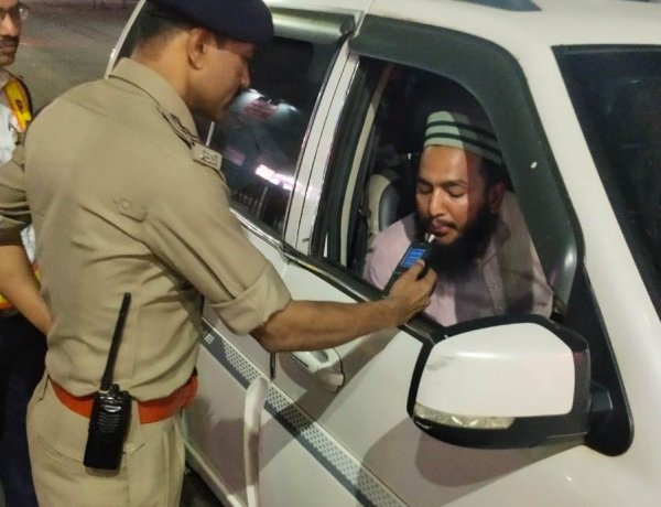 होली से पहले पुलिस की बड़ी कार्रवाई: 130 नशेड़ी वाहन चालक पकड़े, वाहन जब्त