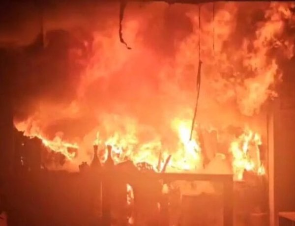 बलौदाबाजार तहसील कार्यालय में लगी भीषण आग