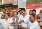 जयस्तंभ चौक पर भाजपा का जश्न, जीत पर बांटी गई झालमुड़ी