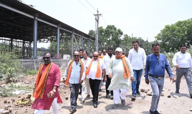 फाफाडीह अंडरब्रिज में जलभराव पर विधायक पुरंदर मिश्रा का सख्त एक्शन, मौके पर पहुंचकर अधिकारियों को दिए स्थायी समाधान के निर्देश