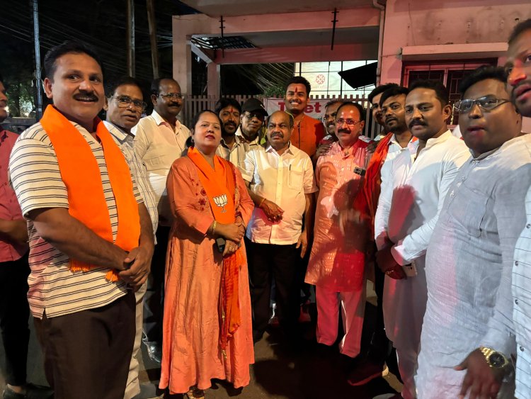 ऐतिहासिक जीत का जश्न: राष्ट्र निर्माण की दिशा में नई ऊर्जा — विधायक पुरंदर मिश्रा के नेतृत्व में उत्साहपूर्ण आयोजन