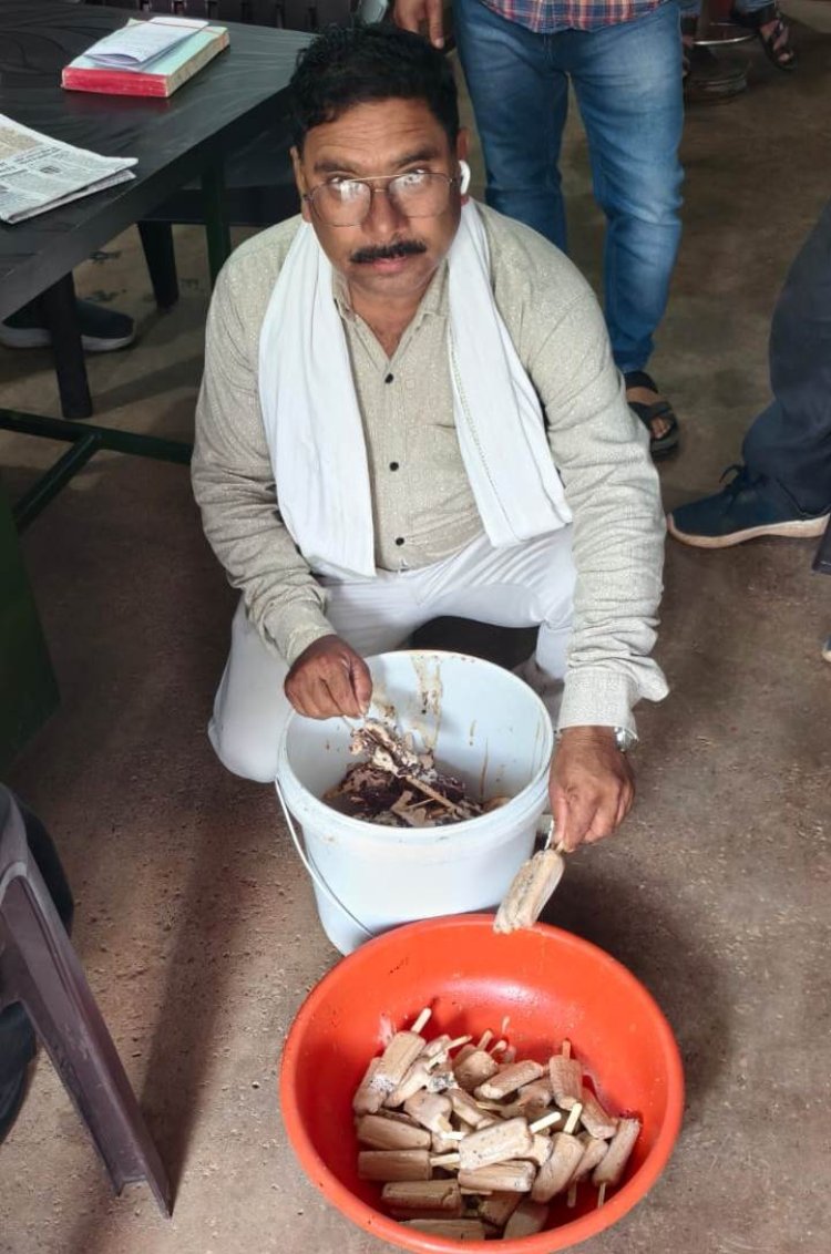 गंदगी मिलने पर आइसक्रीम फैक्ट्री पर 25 हजार का जुर्माना