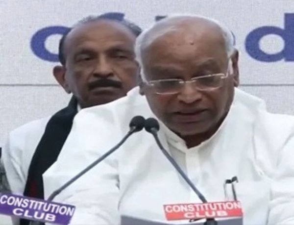 नीट,यूजी पेपर लीक पर इंडिया ब्लाक का बड़ा एक्शन, सीजेआई को लिखेंगे खत, शिक्षा मंत्री का इस्तीफा मांगा