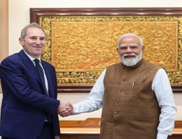 अमेज़न का भारत में 48 अरब डॉलर का मेगा निवेश, PM मोदी बोले- युवाओं के लिए खुलेंगे नए मौके