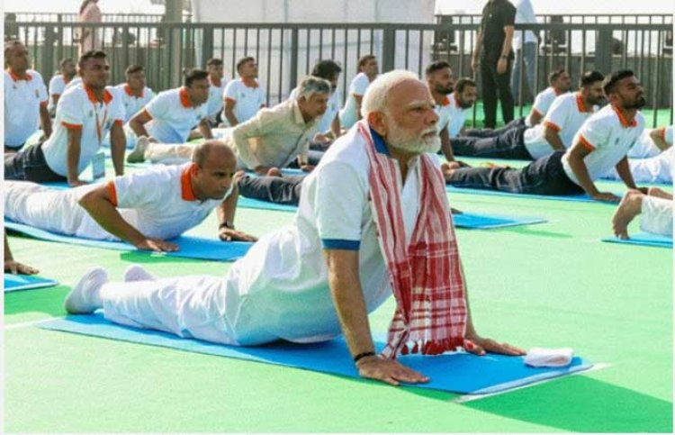 पीएम मोदी के साथ कोलकाता के 10 लाख लोग करेंगे योगा