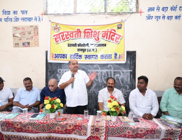शाला प्रवेशोत्सव में विधायक पुरंदर मिश्रा ने बच्चों का किया आत्मीय स्वागत, शिक्षा को बताया राष्ट्र निर्माण का सबसे सशक्त माध्यम