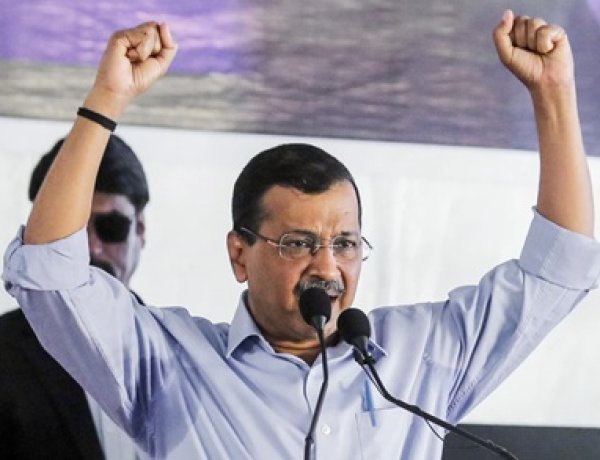 केजरीवाल ने सरकार से की बड़ी मांग, पेट्रोल की कीमत 82 रुपये होनी चाहिए, 102 रुपये नहीं