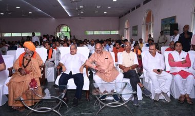 मुख्यमंत्री सहित जनप्रतिनिधियों के साथ विधायक पुरंदर मिश्रा ने सुनी प्रधानमंत्री मोदी की ‘मन की बात’