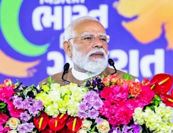 पड़ोसी नेपाल के बाढ़ संकट में भारत साथ खड़ा, पीएम मोदी ने बालेन शाह से की बात, दिया हर संभव मदद का भरोसा