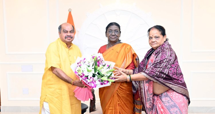 राष्ट्रपति द्रौपदी मुर्मू को नुआखाई पर्व में शामिल होने का सादर आमंत्रण, विधायक पुरंदर मिश्रा ने राष्ट्रपति भवन में की आत्मीय भेंट
