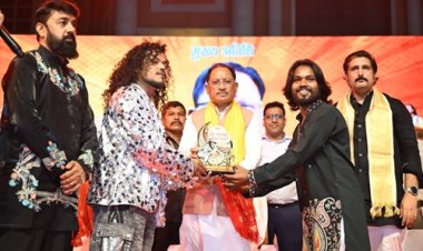 गरबा महोत्सव हमारी समृद्ध सांस्कृतिक परंपरा और मातृशक्ति के सम्मान का प्रतीक:मुख्यमंत्री साय